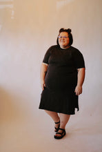 Load image into Gallery viewer, A Black Maxi T-shirt Dress