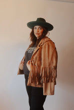 Load image into Gallery viewer, A Western Fringe Jacket
