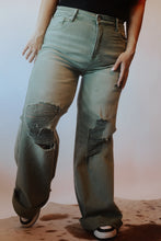 Load image into Gallery viewer, The Austin Jeans