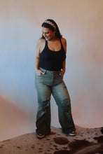 Load image into Gallery viewer, The Austin Jeans
