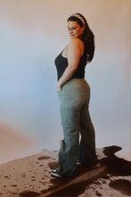 Load image into Gallery viewer, The Austin Jeans