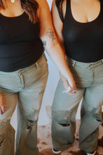 Load image into Gallery viewer, The Austin Jeans