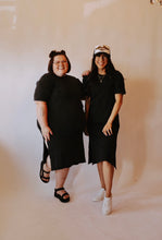Load image into Gallery viewer, A Black Maxi T-shirt Dress
