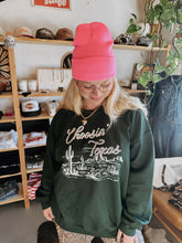 Load image into Gallery viewer, Choosin’ Texas Sweatshirt
