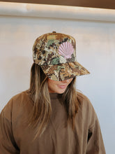 Load image into Gallery viewer, Camo Seashell Hat
