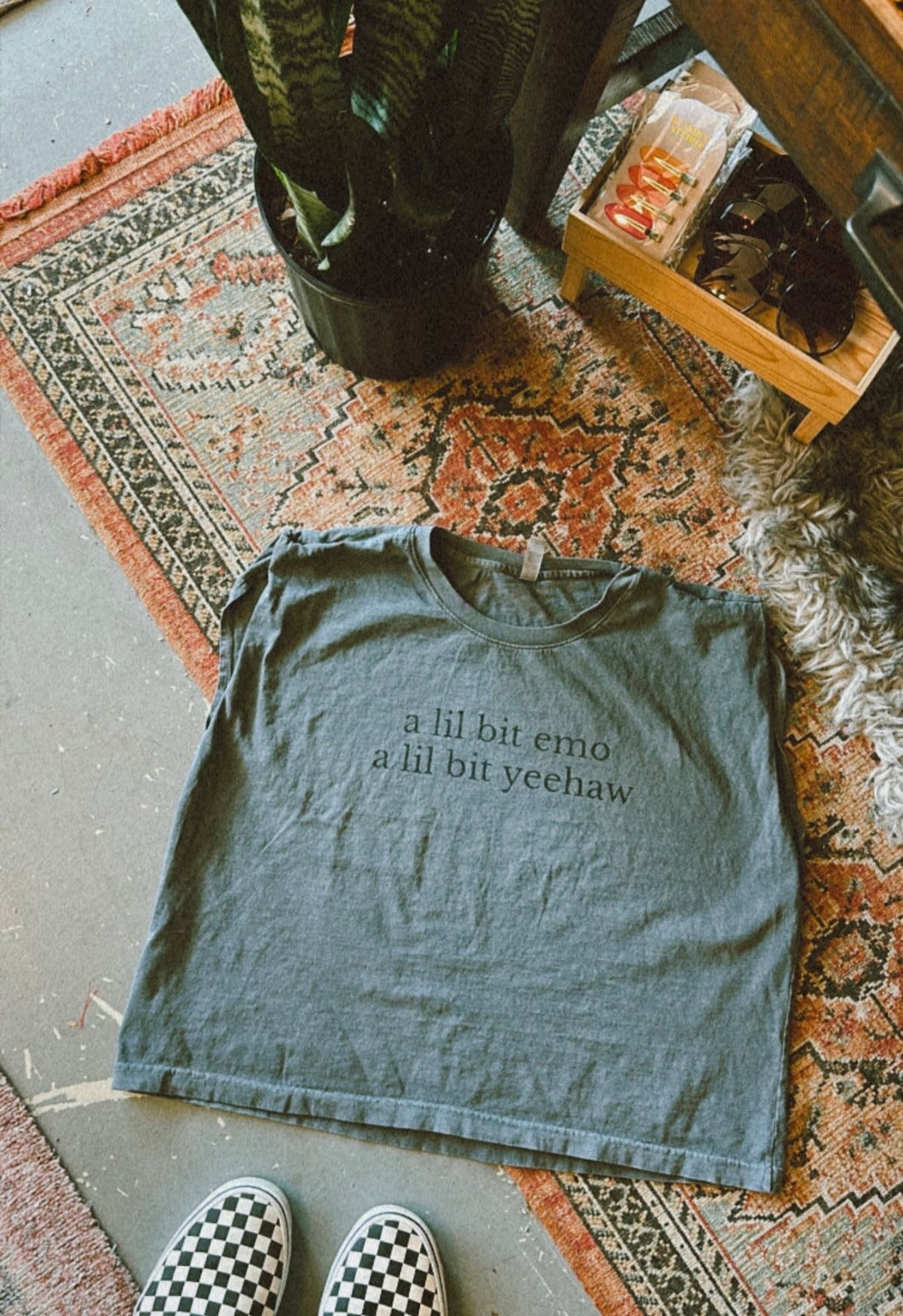 A Lil Bit Emo A Lil Bit Yeehaw Muscle Tank