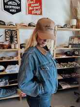 Load image into Gallery viewer, The Choosin’ Texas Denim Jacket
