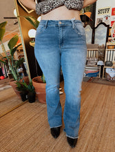 Load image into Gallery viewer, The Lefty Jeans
