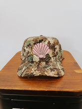 Load image into Gallery viewer, Camo Seashell Hat
