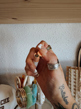 Load image into Gallery viewer, Cigarette Lighter
