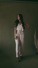 Load image into Gallery viewer, The Dreamin&#39;s Free Linen Pants
