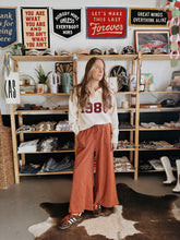 Load image into Gallery viewer, 1980 Pullover Sweater
